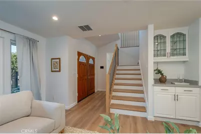 19828 Lull, Winnetka, CA 91306 - Photo 3