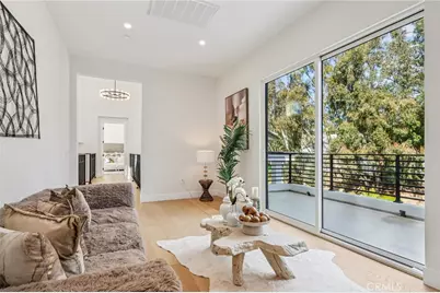 10511 Mary Bell Avenue, Shadow Hills, CA 91040 - Photo 23