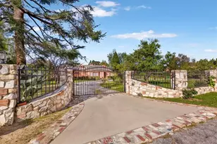 8547 Amestoy, Sherwood Forest, CA 91325 - Photo 3