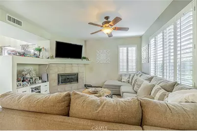 24345 Caladium, Valencia, CA 91354 - Photo 13