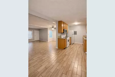 2040 W Avenue J13, Lancaster, CA 93536 - Photo 5