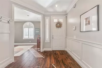 27224 Sterling Grove, Canyon Country, CA 91387 - Photo 3