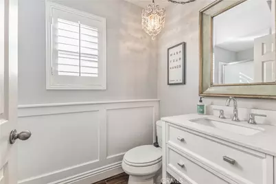 27224 Sterling Grove, Canyon Country, CA 91387 - Photo 9