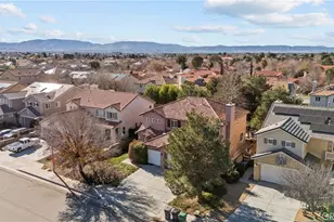 43341 Elizabeth, Lancaster, CA 93535 - Photo 5