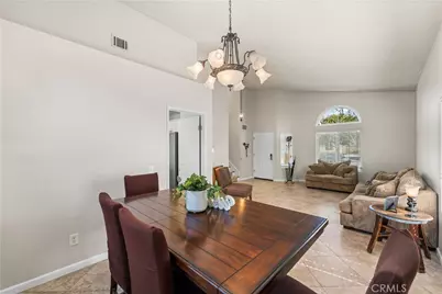 22435 Cardiff Drive, Saugus, CA 91350 - Photo 15