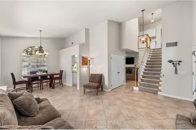 22435 Cardiff Drive, Saugus, CA 91350 - Photo 11