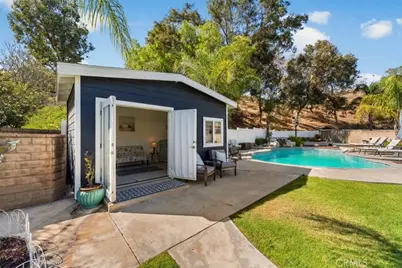 22435 Cardiff Drive, Saugus, CA 91350 - Photo 35