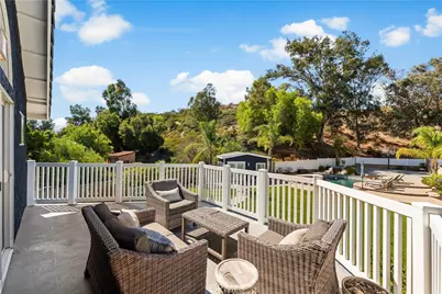 22435 Cardiff Drive, Saugus, CA 91350 - Photo 31