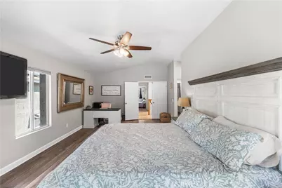 22435 Cardiff Drive, Saugus, CA 91350 - Photo 29