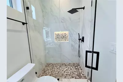 6900 Corbin Avenue, Reseda, CA 91335 - Photo 43