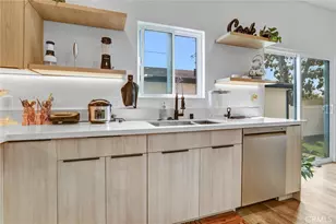 6900 Corbin Ave, Reseda, CA 91335 - Photo 15