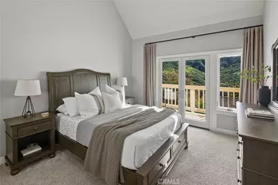 32108 Canyon Ridge Drive, Westlake Village, CA 91361 - Photo 35