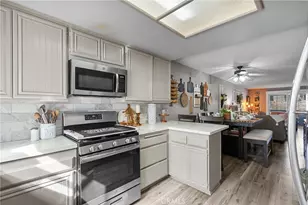 20305 Rue Crevier, Canyon Country, CA 91351 - Photo 15