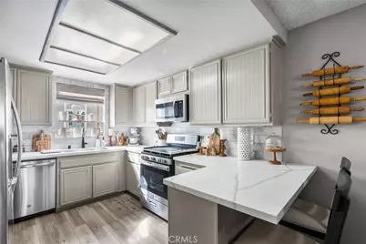 20305 Rue Crevier #585, Canyon Country, CA 91351 - Photo 15