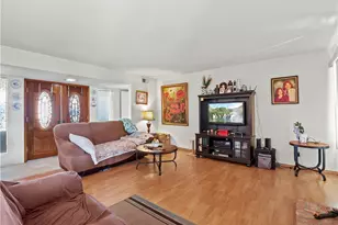 556 Callet, Palmdale, CA 93551 - Photo 3