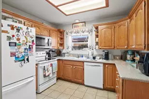 556 Callet, Palmdale, CA 93551 - Photo 5