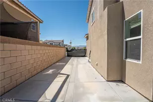 4225 Vahan Ct, Lancaster, CA 93536 - Photo 9