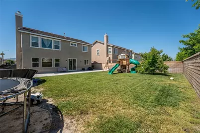 4225 Vahan Court, Lancaster, CA 93536 - Photo 11