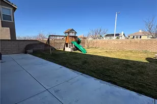 4225 Vahan Ct, Lancaster, CA 93536 - Photo 13