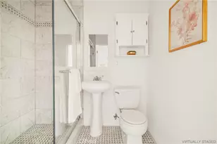 1918 11th St, Santa Monica, CA 90404 - Photo 17