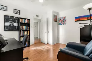 17145 Strathern St, Lake Balboa, CA 91406 - Photo 19