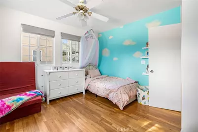 17145 Strathern Street, Lake Balboa, CA 91406 - Photo 15