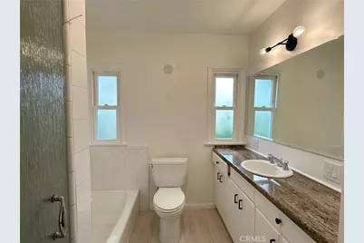 15440 Dickens Street, Sherman Oaks, CA 91403 - Photo 27