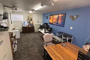 10448 Alabama, Chatsworth, CA 91311 - Photo 13