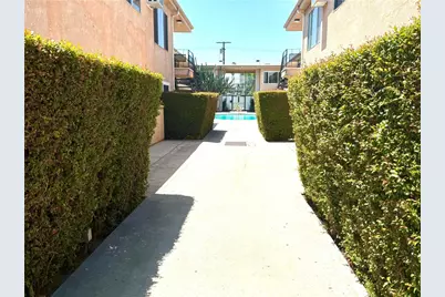 5232 Corteen Place #7, Valley Village, CA 91607 - Photo 33