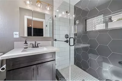 7316 Colbath, Van Nuys, CA 91405 - Photo 25