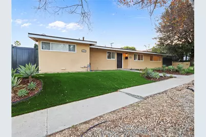 20324 Oxnard Street, Woodland Hills, CA 91367 - Photo 3