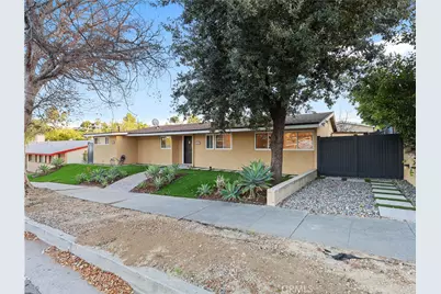 20324 Oxnard Street, Woodland Hills, CA 91367 - Photo 1