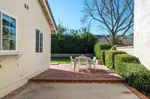 25809 Espinoza, Valencia, CA 91355 - Photo 27