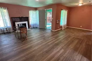 4702 N Fruit Ave, Fresno, CA 93705 - Photo 3