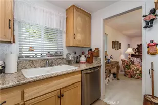 26856 Oak Branch Cir, Newhall, CA 91321 - Photo 7