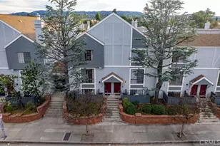 18100 Burbank, Tarzana, CA 91356 - Photo 3