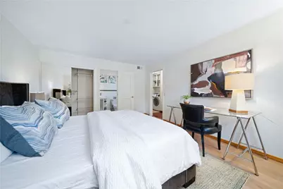 18100 Burbank #11, Tarzana, CA 91356 - Photo 37