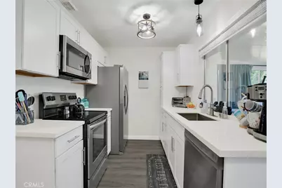 19816 Spanish Oak, Newhall, CA 91321 - Photo 5