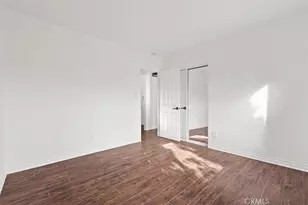 5160 Medina Rd, Woodland Hills, CA 91364 - Photo 25