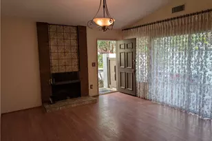 10044 Larwin, Chatsworth, CA 91311 - Photo 3