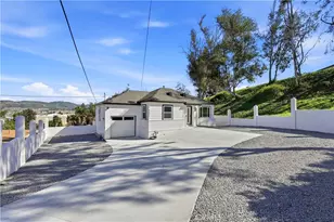 8431 Desiree Ln, Santee, CA 92071 - Photo 3