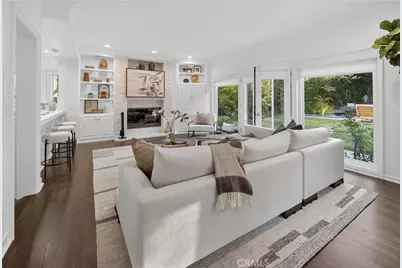 24762 Calvert Street, Woodland Hills, CA 91367 - Photo 11