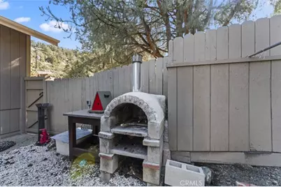 2411 Glacier Drive, Pine Mountain Club, CA 93225 - Photo 29