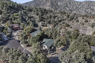 2411 Glacier Dr, Pine Mountain Club, CA 93225 - Photo 37