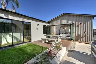 7907 Vicksburg, Los Angeles, CA 90045 - Photo 45