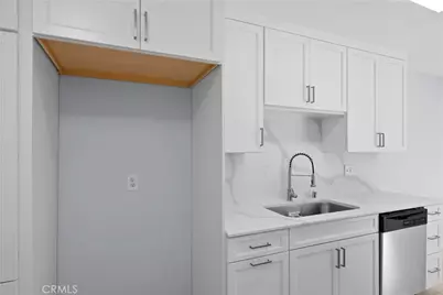 5400 Lindley Avenue #116, Encino, CA 91316 - Photo 9