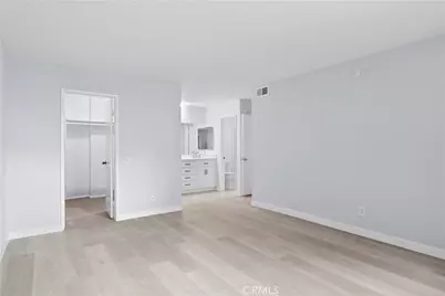 5400 Lindley Avenue #116, Encino, CA 91316 - Photo 17