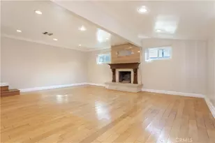 8855 Tyrone Ave, Panorama City, CA 91402 - Photo 15