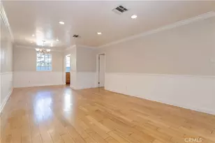 8855 Tyrone Ave, Panorama City, CA 91402 - Photo 5