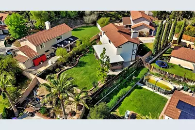 29857 Wistaria Valley, Canyon Country, CA 91387 - Photo 59